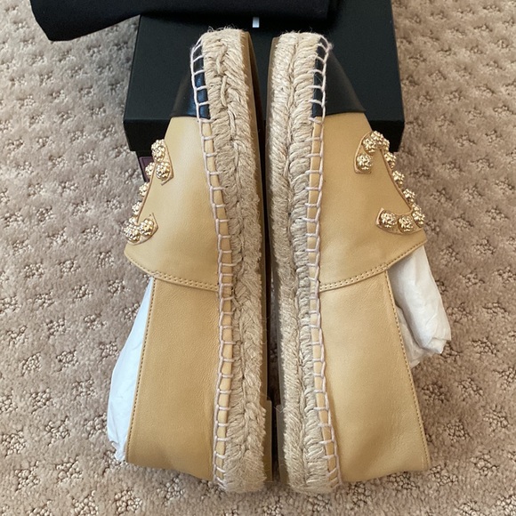 ❌NOT AVAILABLE ❌ CHANEL double espadrilles beige/black with studs - Picture 8 of 16